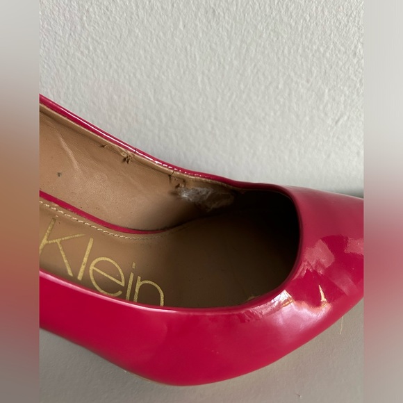 Calvin Klein Gayle Pump! - Picture 4 of 4